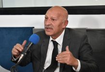 وزير تونسي سابق: الانتخابات ستخنق “سعيّد” وتزيد عزلته وزير تونسي سابق: الانتخابات ستخنق "سعيّد" وتزيد عزلته