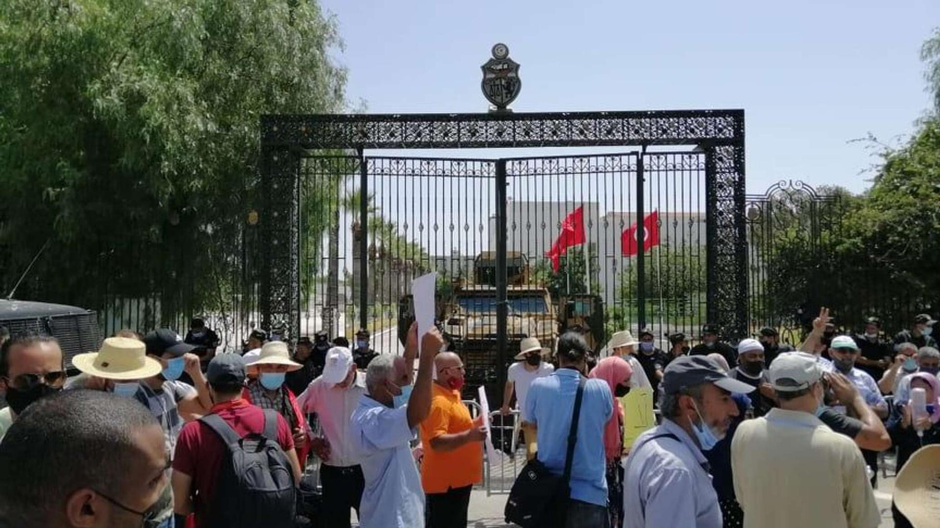 لأول مرة بعد الثورة... برلمان تونس دون حركة "النهضة" فمن هم النواب الجدد؟