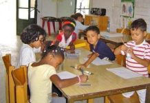 31 ألف طفل من فاقدي السند ينتظرون إيواءهم في دور رعاية 31 ألف طفل من فاقدي السند ينتظرون إيواءهم في دور رعاية