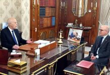 بعد غيابه لأيام.. الرئيس التونسي يأمر بتعيين سفير لبلاده في دمشق بعد غيابه لأيام.. الرئيس التونسي يأمر بتعيين سفير لبلاده في دمشق