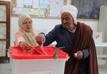 قتل للسلطة اللامركزية في تونس.. لا مواعيد للانتخابات المحلية قتل للسلطة اللامركزية في تونس.. لا مواعيد للانتخابات المحلية