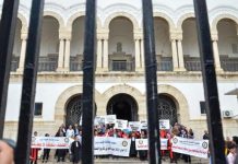 المعتقلون التونسيون في قضية “التآمر”.. توقيفنا فشل ذريع لرئيس السلطة المعتقلون التونسيون في قضية "التآمر".. توقيفنا فشل ذريع لرئيس السلطة