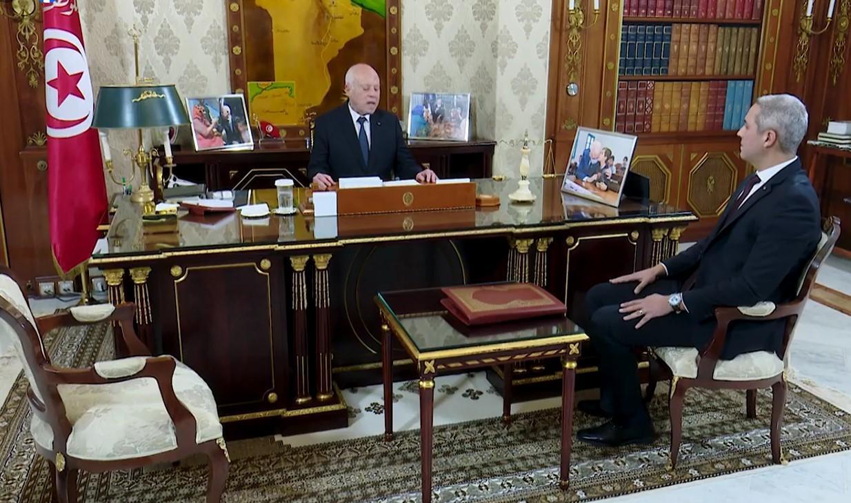 سعيّد: استقبال السيّاح بالرقص والزغاريد مخلّ بكرامة الشعب سعيّد: استقبال السيّاح بالرقص والزغاريد مخلّ بكرامة الشعب