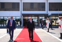 رئيس الحكومة التونسية يبدأ زيارة للجزائر رئيس الحكومة التونسية يبدأ زيارة للجزائر