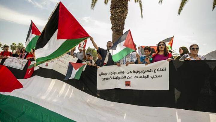 انقسام شديد داخل البرلمان التونسي حول قانون تجريم التطبيع