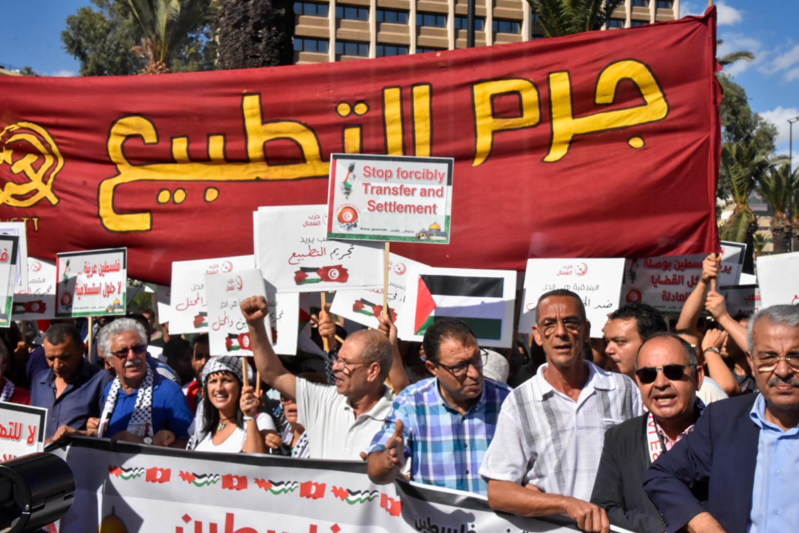 انقسام وتعليق جلسة مناقشة قانون تجريم التطبيع مع إسرائيل