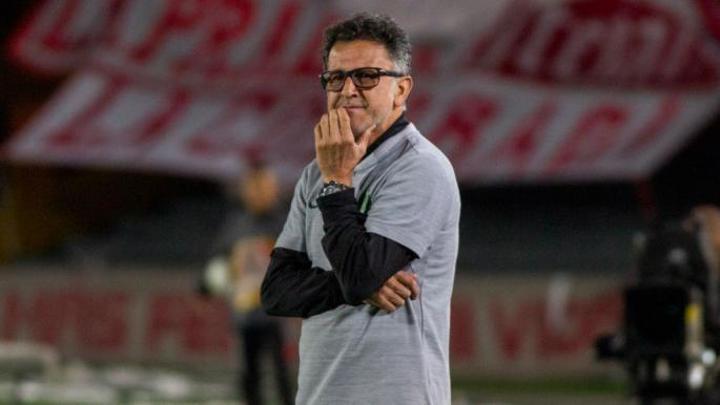 5 أسباب تجعل إقالة المدرب الكولومبي للزمالك المصري مسألة وقت