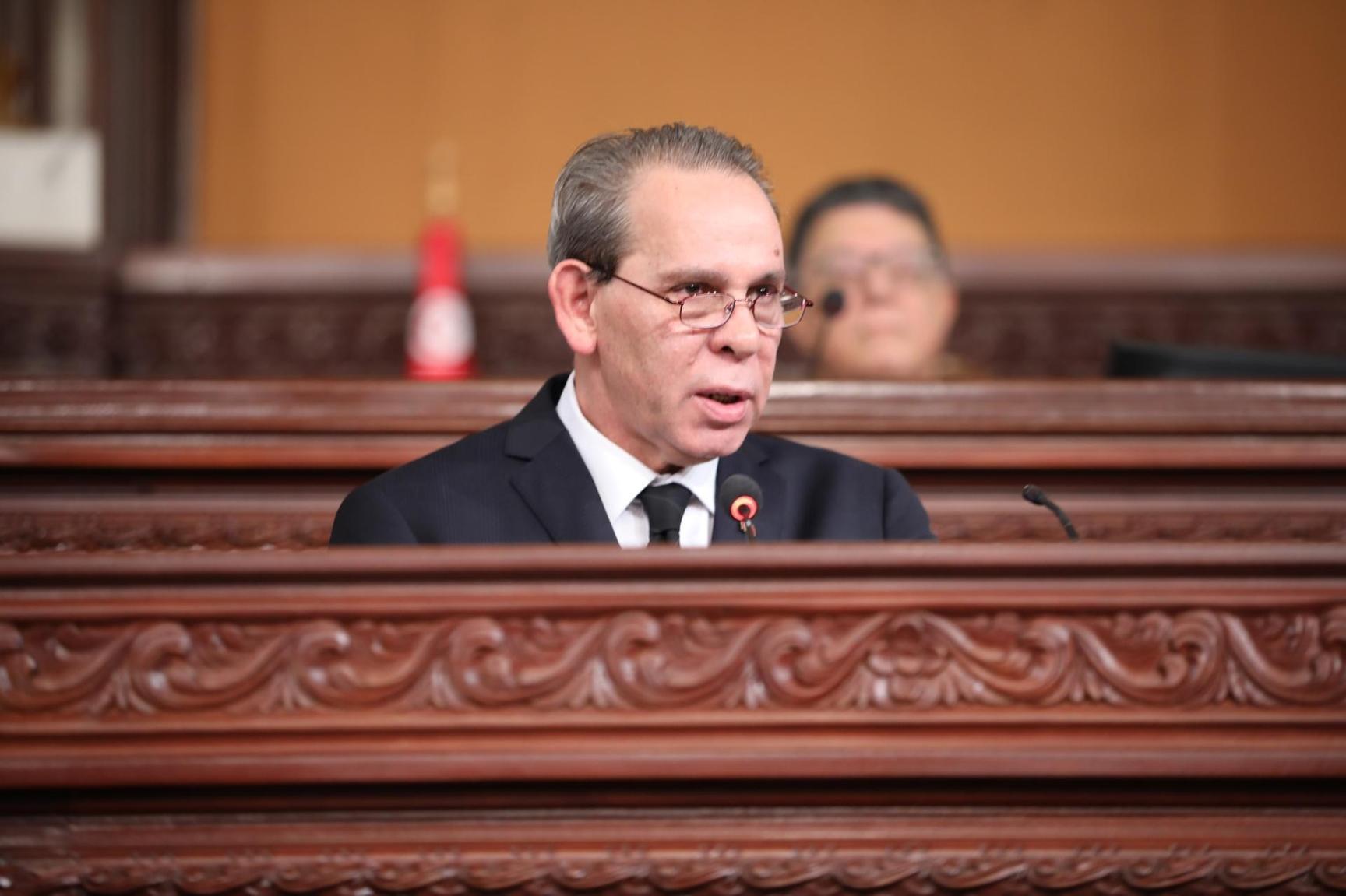 الحشاني يؤكد أن حكومته قامت بالعديد من الإنجازات ويمكن تقييم عملها بعد 100 يوم الحشاني يؤكد أن حكومته قامت بالعديد من الإنجازات ويمكن تقييم عملها بعد 100 يوم