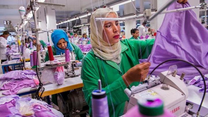 التونسيات ضحايا تعثر سوق العمل: تصاعد في نسب البطالة