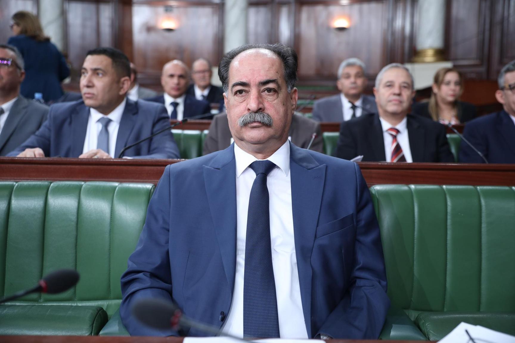 وزير الداخلية: تطوير تجهيزات العمل سيكون وفق الإمكانيات.. و600 وسيلة تنقل سيتم توفيرها في السنة القادمة وزير الداخلية: تطوير تجهيزات العمل سيكون وفق الإمكانيات.. و600 وسيلة تنقل سيتم توفيرها في السنة القادمة