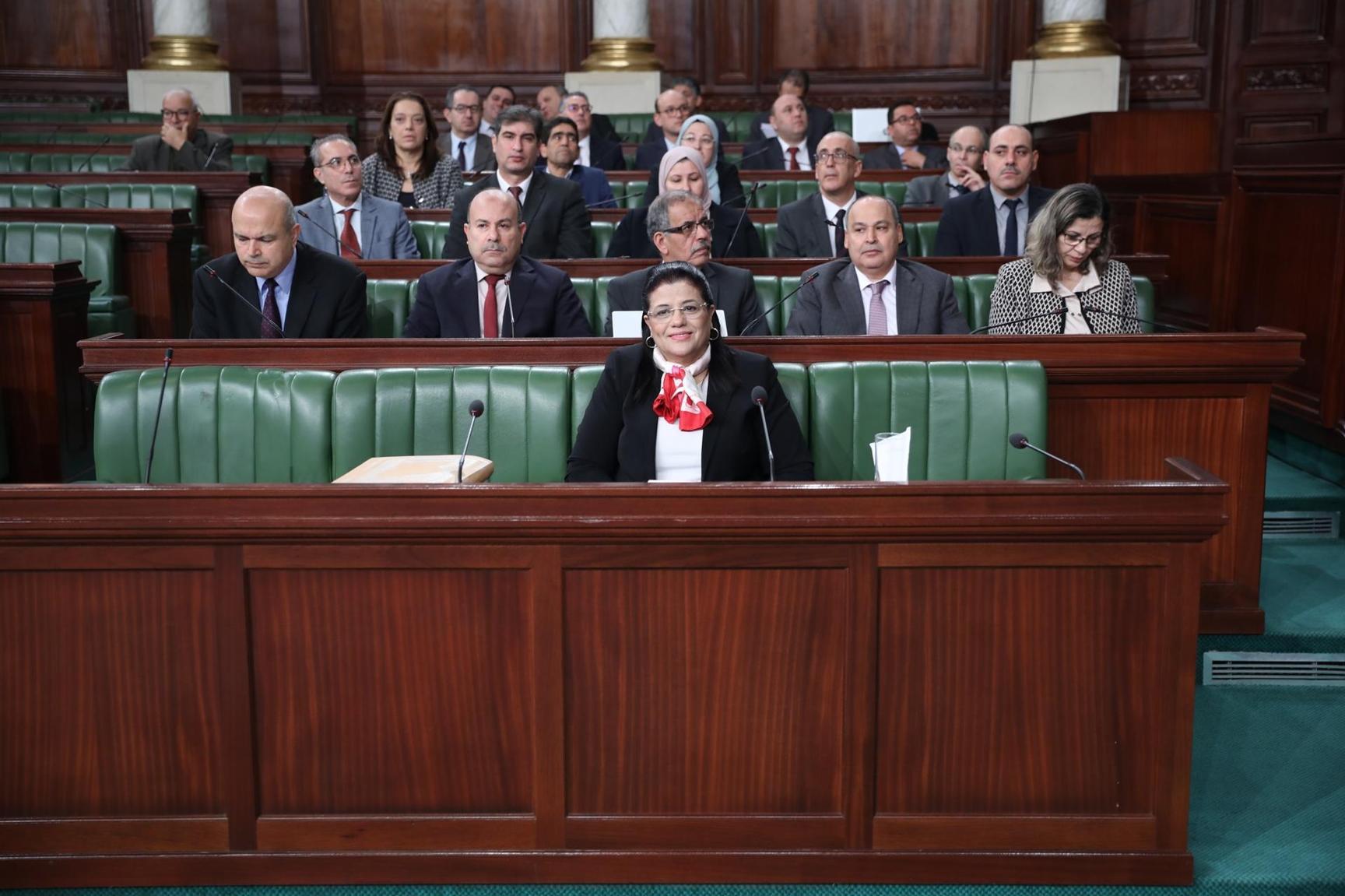 مجلس نواب الشعب يصادق على ميزانية وزارة الاقتصاد والتخطيط مجلس نواب الشعب يصادق على ميزانية وزارة الاقتصاد والتخطيط
