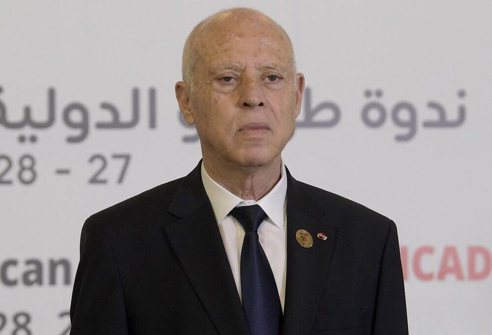 الرئيس التونسي محذرا: إشارة واحدة كافية لإطلاق صواريخنا الجاهزة