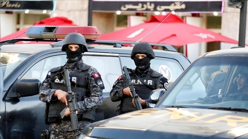القبض على 4 مدانين بالانتماء لتنظيم إرهابي