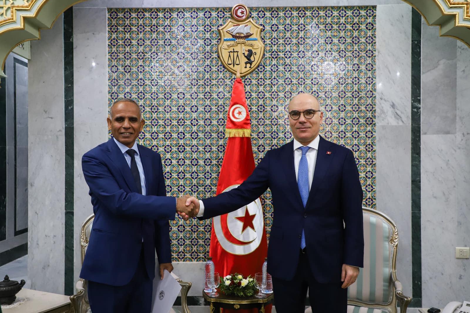 وزير الخارجية يلتقي السفير الموريتاني الجديد بتونس