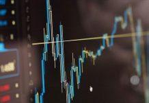 عجز الميزان التجاري يتراجع 29 بالمئة خلال 11 شهرا عجز الميزان التجاري يتراجع 29 بالمئة خلال 11 شهرا