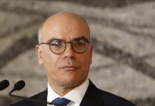 وزير خارجية تونس يدعو إلى إعادة أموال الدول الإفريقية المنهوبة وزير خارجية تونس يدعو إلى إعادة أموال الدول الإفريقية المنهوبة