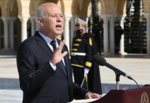 الرئيس التونسي: لن نسمح بوجود أشخاص خارج القانون على أراضينا الرئيس التونسي: لن نسمح بوجود أشخاص خارج القانون على أراضينا