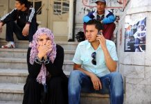 باحث في علم الاجتماع: العزوف السياسي للشباب في تونس يعكس إحباطًا وغياب ثقة في مؤسسات الدولة باحث في علم الاجتماع: العزوف السياسي للشباب في تونس يعكس إحباطًا وغياب ثقة في مؤسسات الدولة