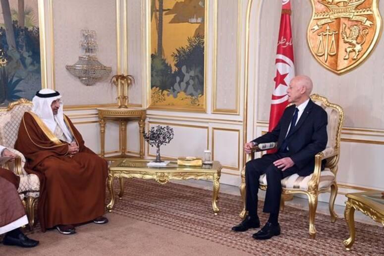 تونس والسعودية تبحثان سبل تطوير التعاون في مجال الاستثمار