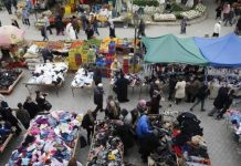 مكافحة الغلاء تزداد صعوبة في تونس مكافحة الغلاء تزداد صعوبة في تونس