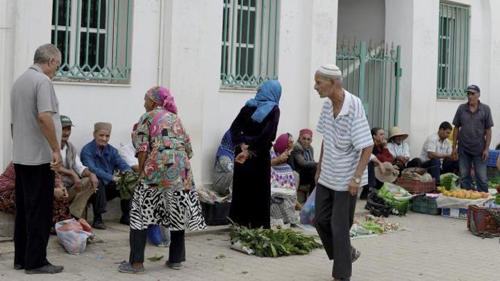 أجور التونسيين مثقلة بالضرائب والاقتطاعات