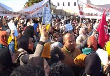 العاطلون عن العمل للحكومة التونسية: صبرنا بدأ ينفذ العاطلون عن العمل للحكومة التونسية: صبرنا بدأ ينفذ