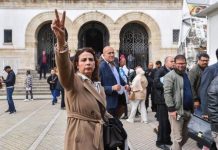 قضية التآمر.. وقائع محاكمة تفتقر للأدلة ضد المعارضين التونسيين قضية التآمر.. وقائع محاكمة تفتقر للأدلة ضد المعارضين التونسيين