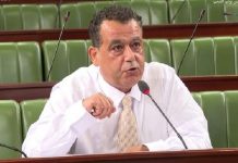 أحمد بنور لـ”أفريقيا برس”: لا يمكن حل مشاكل البلاد بأيادٍ مرتعشة أحمد بنور: لا يمكن حل مشاكل البلاد بأيادٍ مرتعشة