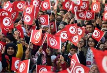 إلى أين تسير تونس بين “الجبهة الديمقراطية” و”التوافق 2″ وبين “تصحيح المسار”؟ إلى أين تسير تونس بين "الجبهة الديمقراطية" و"التوافق 2" وبين "تصحيح المسار"؟