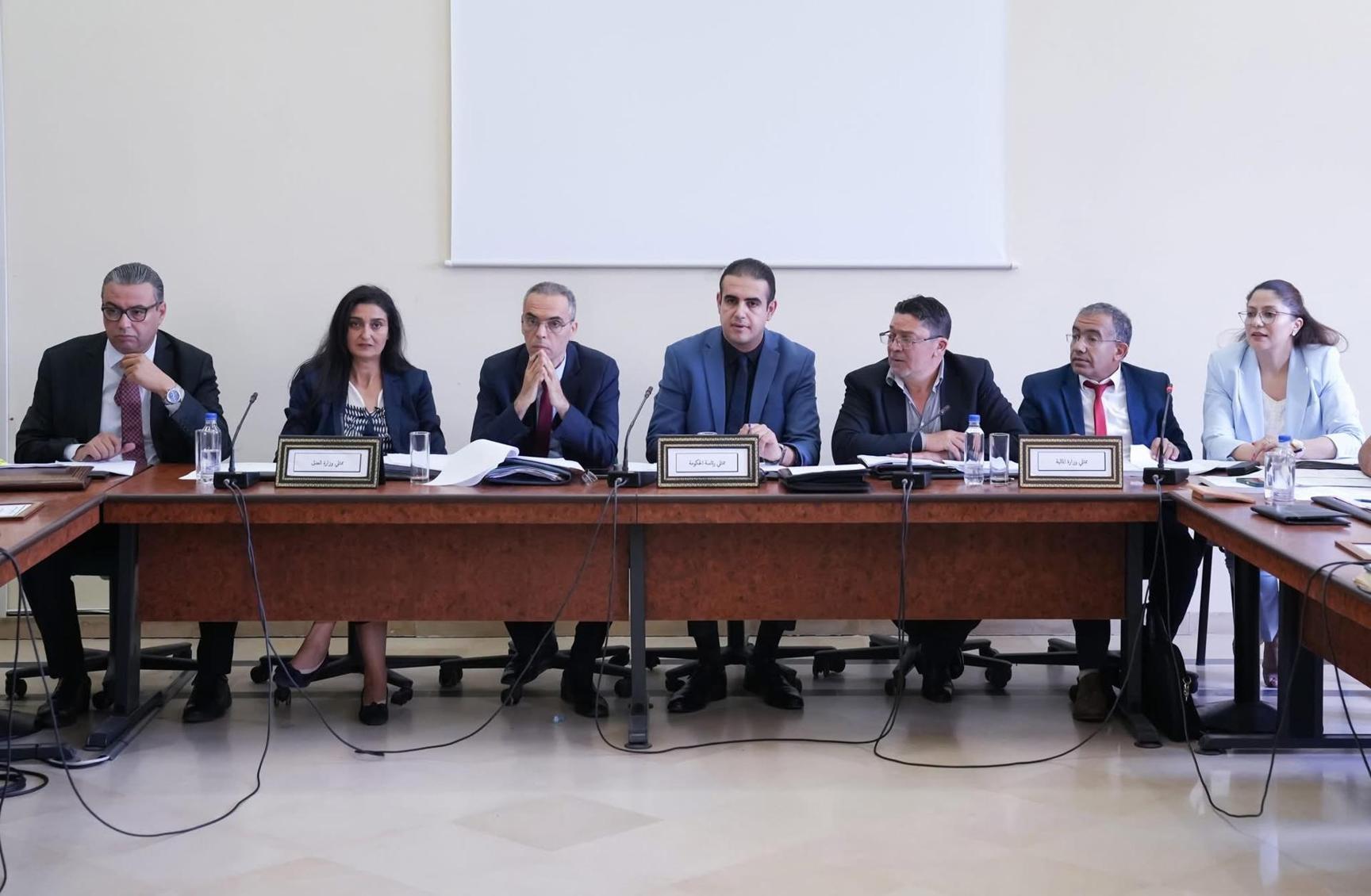 ملاحظات الحكومة على مقترح قانون تنظيم المستشار الجبائي ملاحظات الحكومة على مقترح قانون تنظيم المستشار الجبائي