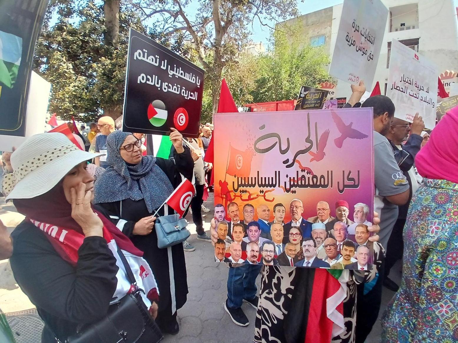 لمواجهة "الاستبداد".. شخصيات حقوقية تلجأ للعدالة الدولية