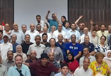 اتحاد الشغل بتونس الكبرى يستعد لمسيرة 21 أوت الهيئة الإدارية للاتحادات الجهوية لتونس الكبرى تعقد اجتماعا لتعبئة القواعد استعدادا لمسيرة 21 أوت الجاري