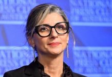 ألبانيز تطالب بحماية أسطول الصمود العالمي بعد هجوم تونس ألبانيز تطالب بحماية أسطول الصمود العالمي بعد هجوم تونس