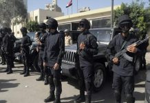 اعتقالات تطال نشطاء أسطول الصمود وسط حصار أمني بالقاهرة اعتقالات تطال نشطاء أسطول الصمود وسط حصار أمني بالقاهرة