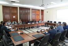 لجنة الدفاع والأمن تصادق على تقريرها حول زيارة معبري راس جدير والذهيبة لجنة الدفاع والأمن تصادق على تقريرها حول زيارة معبري راس جدير والذهيبة