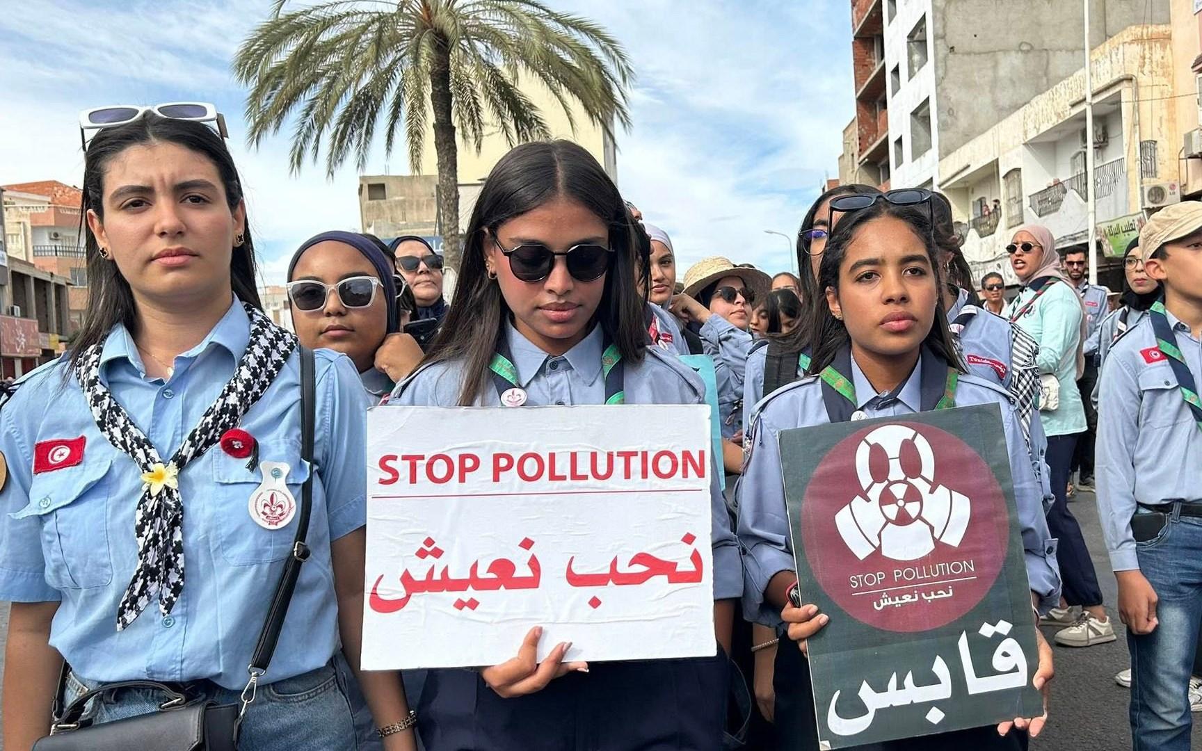 محللان: أزمة قابس خطيرة وقد تُدحرج كرة الثلج في وجه قيس سعيّد محللان: أزمة قابس خطيرة وقد تُدحرج كرة الثلج في وجه قيس سعيّد