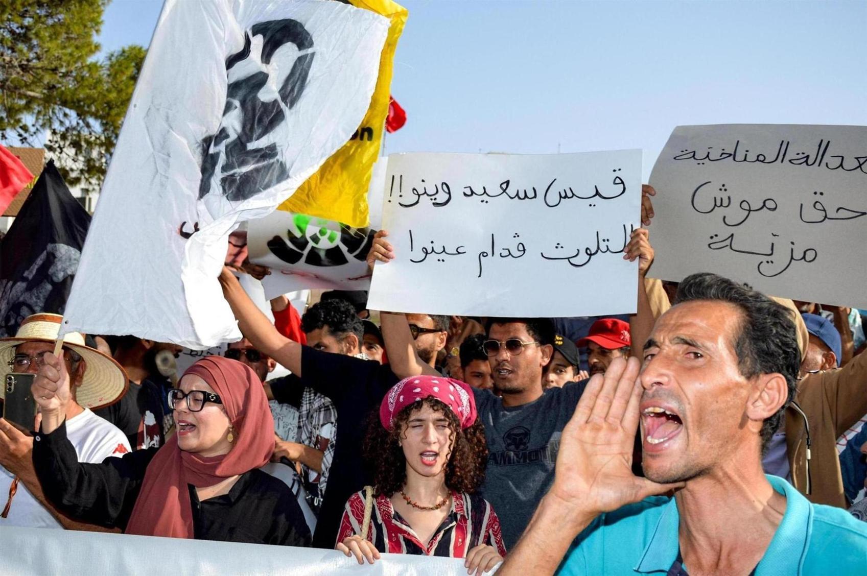 حركة حق تدعم احتجاجات قابس وتطالب بتحقيق في الجرائم البيئية