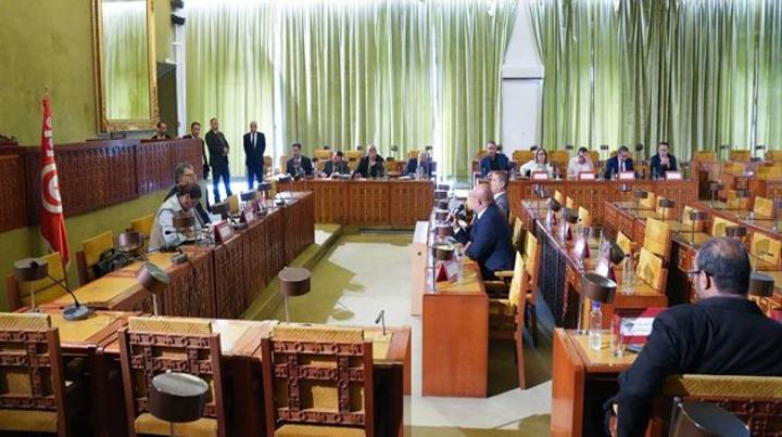 رئيس مجلس النواب يشرف على اجتماع ندوة الرؤساء رئيس مجلس النواب يشرف على اجتماع ندوة الرؤساء