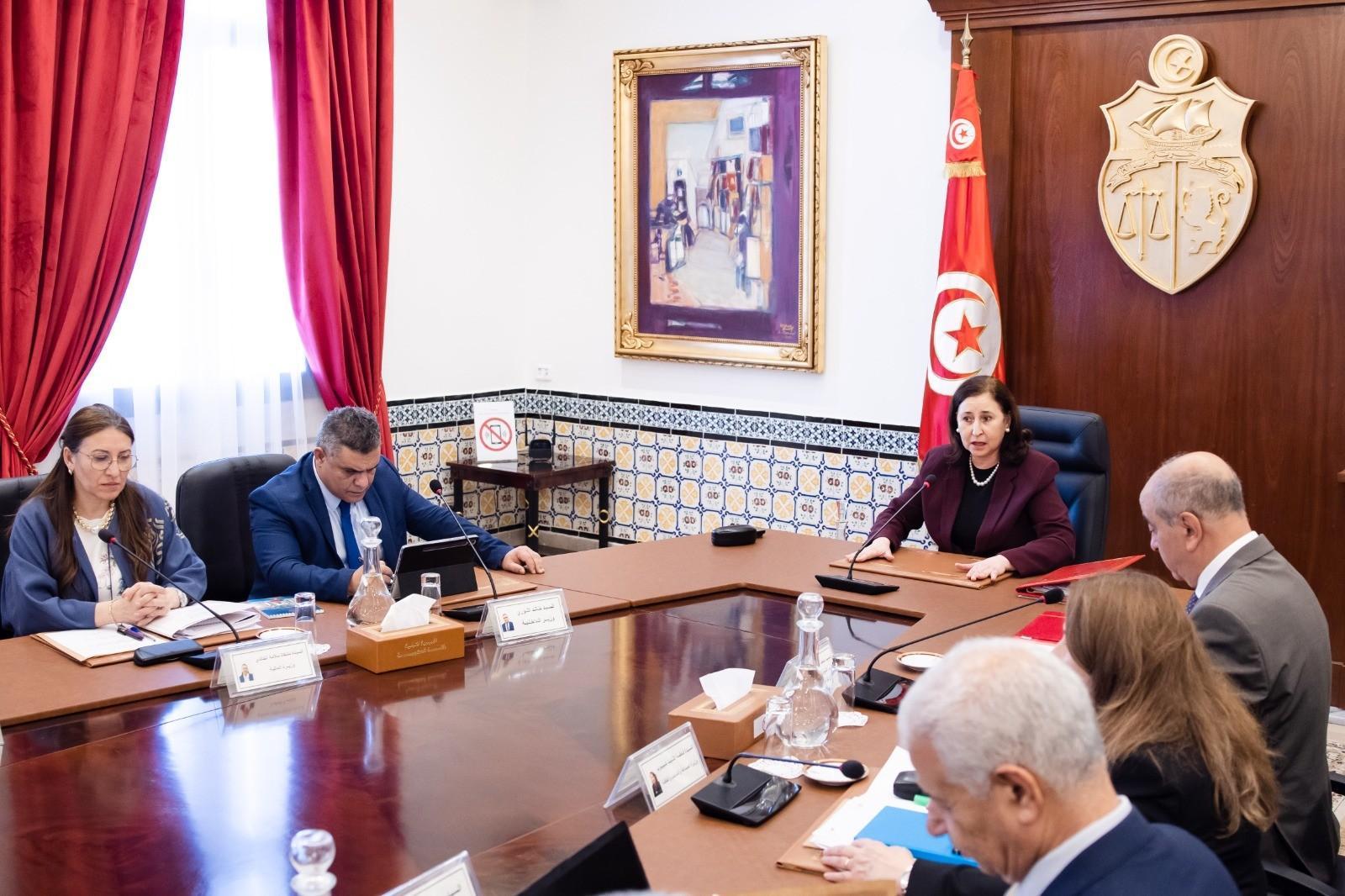 مجلس وزاري لمتابعة خطة إنجاح موسم زيت الزيتون 2025-2026