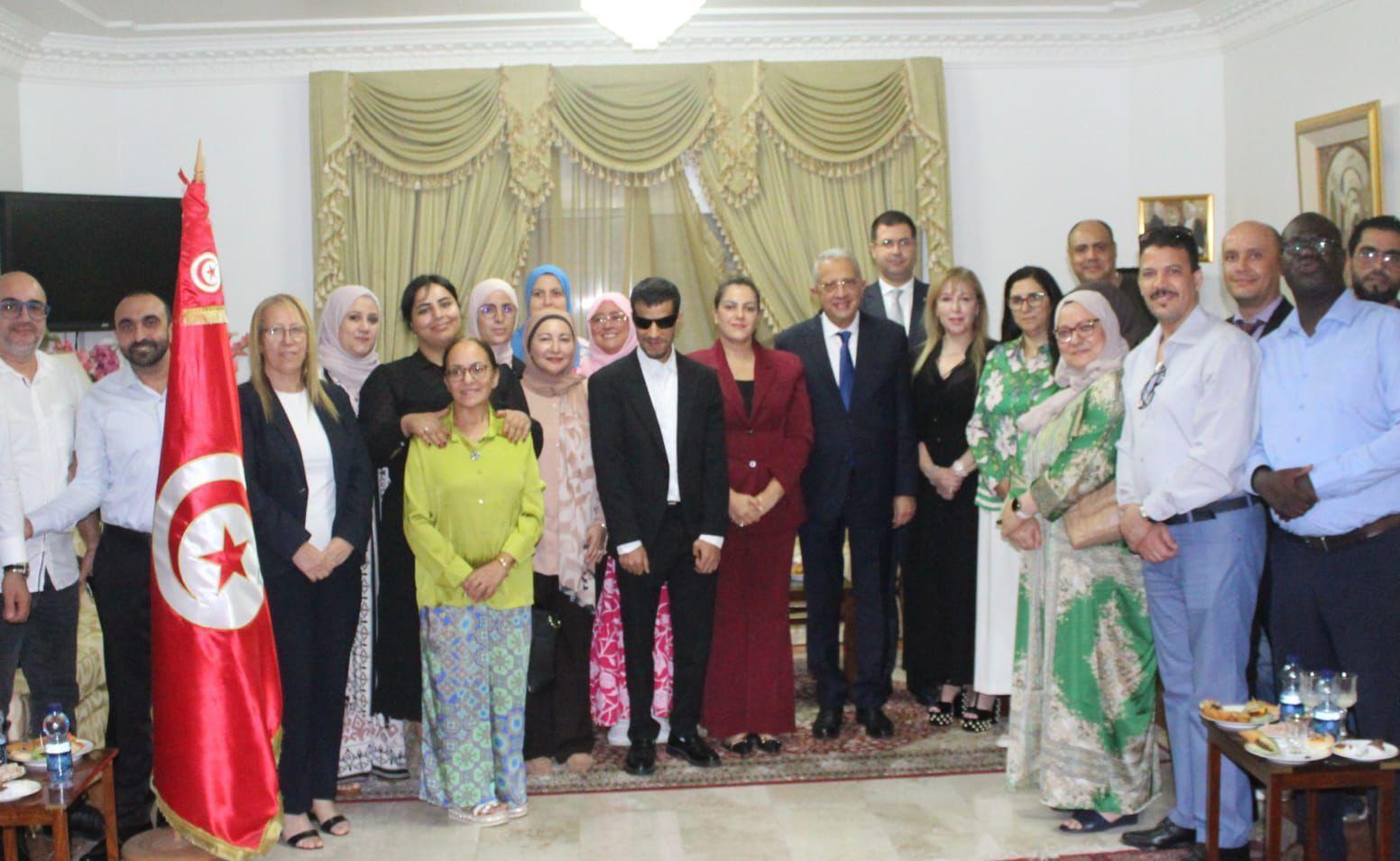 وزير الصحّة يلتقي بالكفاءات الصحية التونسية الناشطة في عمان وزير الصحّة يلتقي بالكفاءات الصحية التونسية الناشطة في عمان