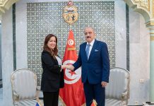 النفطي يلتقي سفيرة كوبا لدى تونس بمناسبة انتهاء مهامها النفطي يلتقي سفيرة كوبا لدى تونس بمناسبة انتهاء مهامها