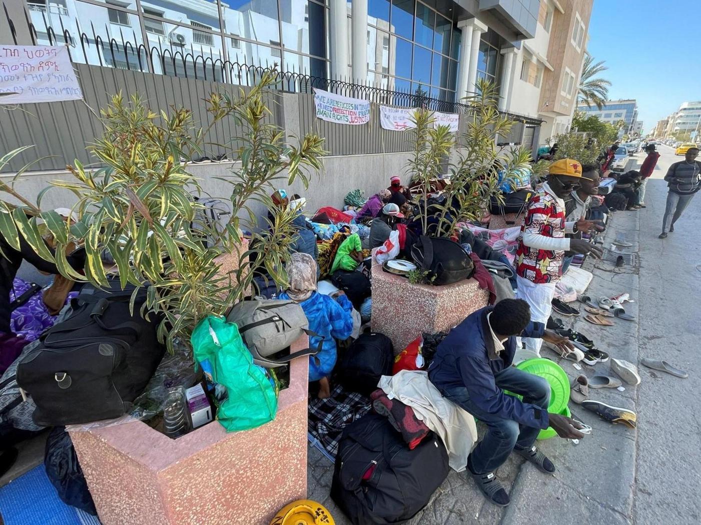 تونس رحلت 10 آلاف مهاجر في 2025 وتتعهد بعدم التحول لمنطقة عبور