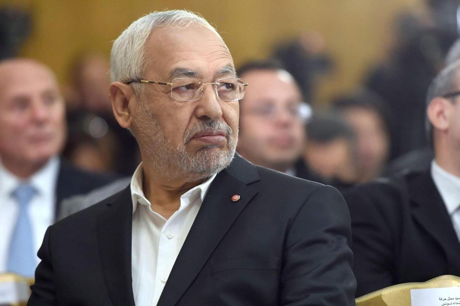 الغنوشي ونشطاء سياسيون يضربون عن الطعام تضامنا مع بن مبارك الغنوشي ونشطاء سياسيون يضربون عن الطعام تضامنا مع بن مبارك