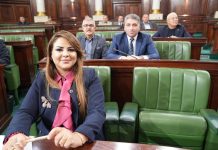 البرلمان يناقش ميزانيته: مطالب بتحسين وضعية الموظفين البرلمان يناقش ميزانيته: مطالب بتحسين وضعية الموظفين