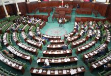 المجالس المحلية تعلن عن مبادرة لسحب الثقة من نواب بالبرلمان المجالس المحلية تعلن عن مبادرة لسحب الثقة من نواب بالبرلمان