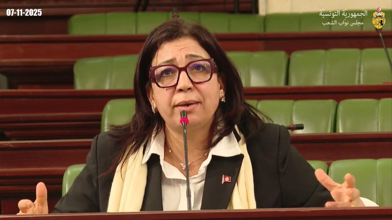 الهمامي: عاملات النظافة ينظفن منازل بعض النواب.. وعيب اللي قاعد يصير