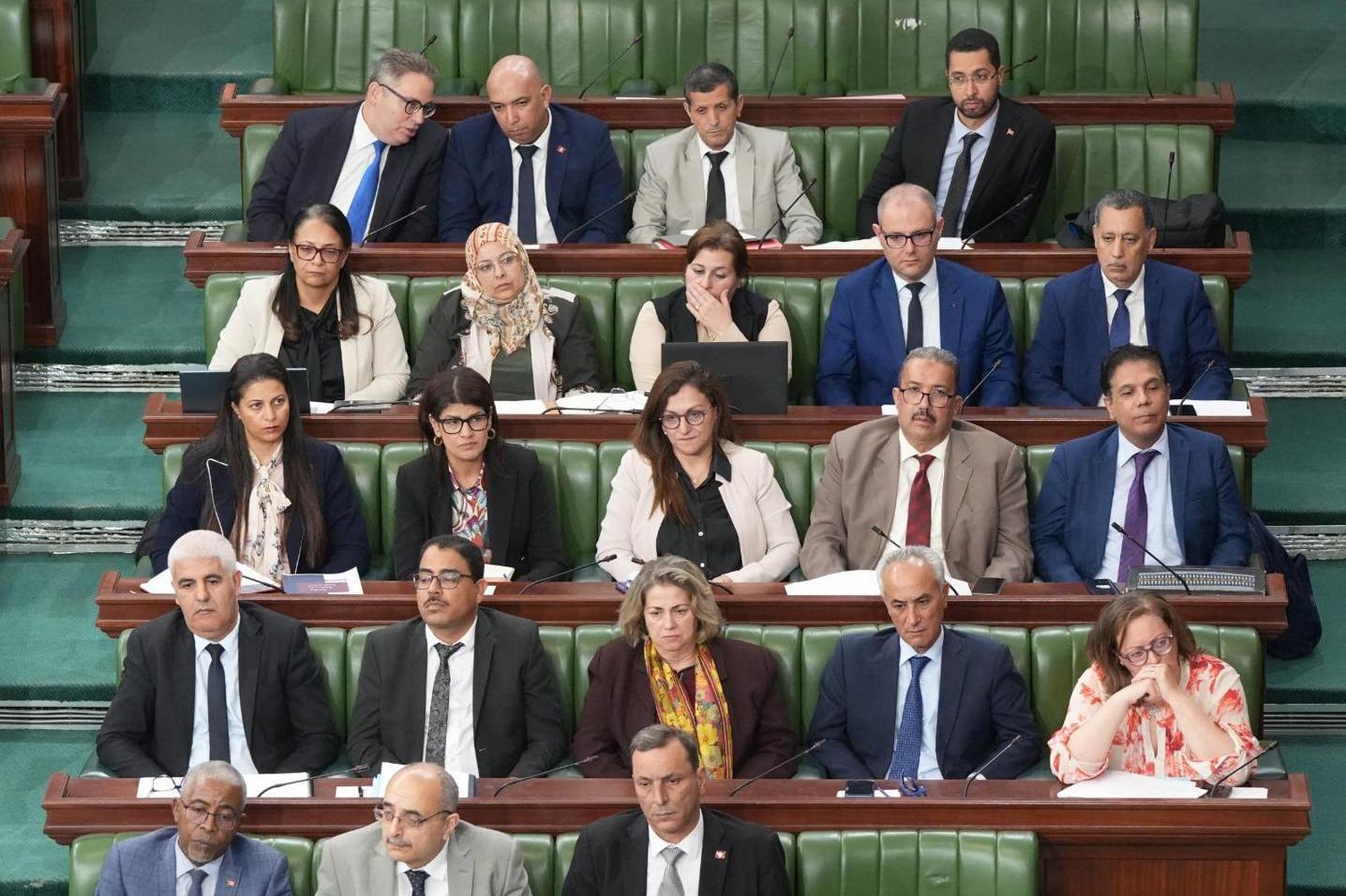 النواب يناقشو مهمة رئاسة الحكومة: إصلاح إداري ومكافحة الفساد