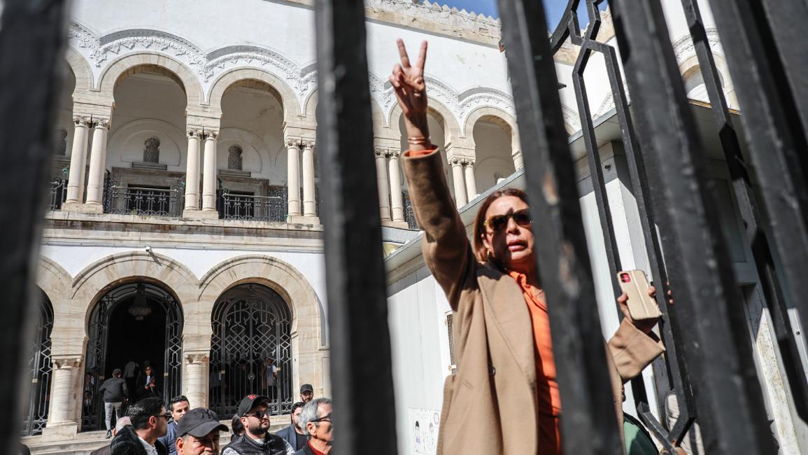 تطويع القضاء التونسي... إجراءات رئاسية لتفكيك منظومة العدالة