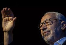 الغنوشي يوجّه من سجنه رسالة تضامن مع جوهر بن مبارك الغنوشي يوجّه من سجنه رسالة تضامن مع جوهر بن مبارك