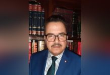 عبد العزيز قاطري: لا وجود لحكومة… ما نراه مجرد موظفين عبد العزيز قاطري: لا وجود لحكومة... ما نراه مجرد موظفين